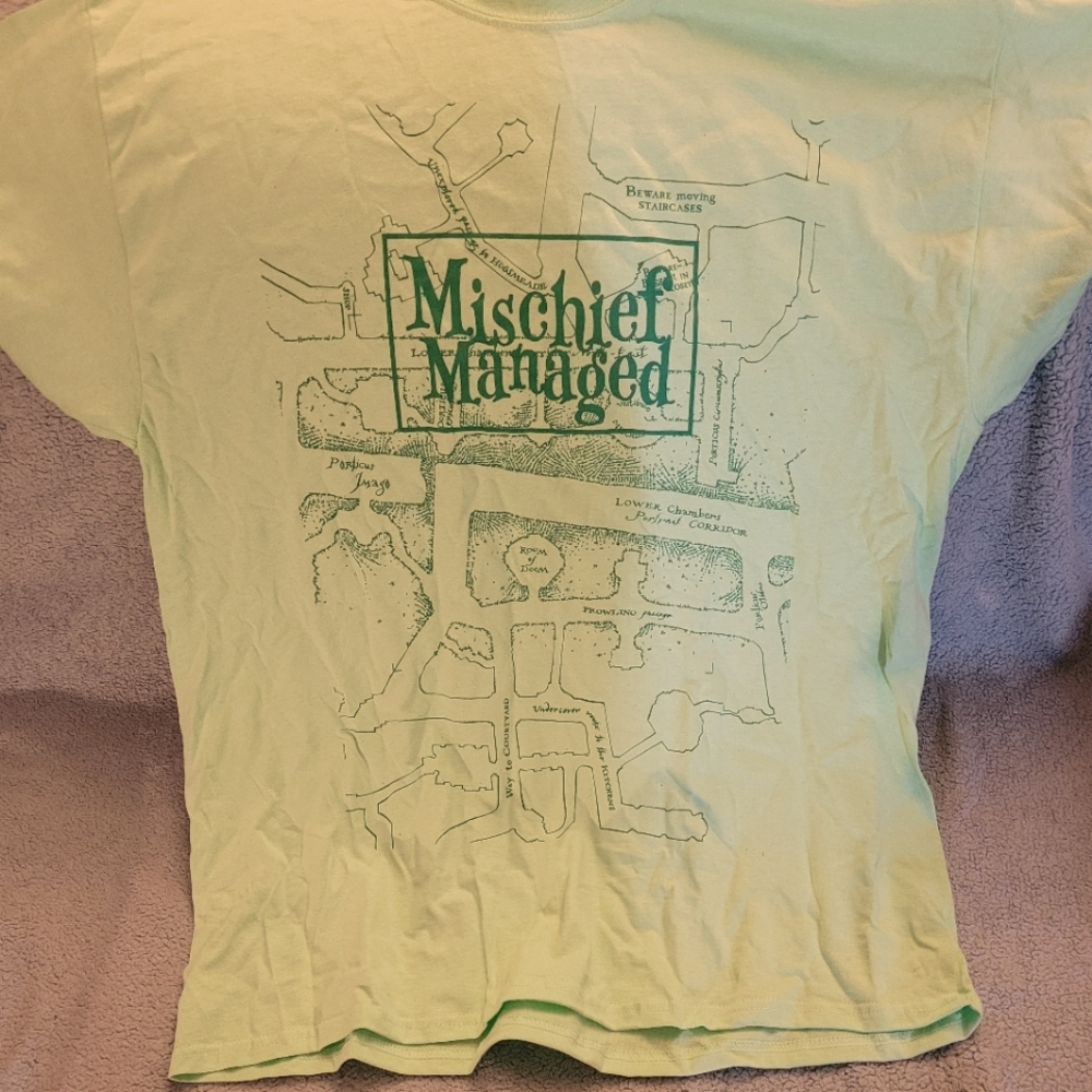 NWOT Mischief Managed Marauders Map Graphic Tee
